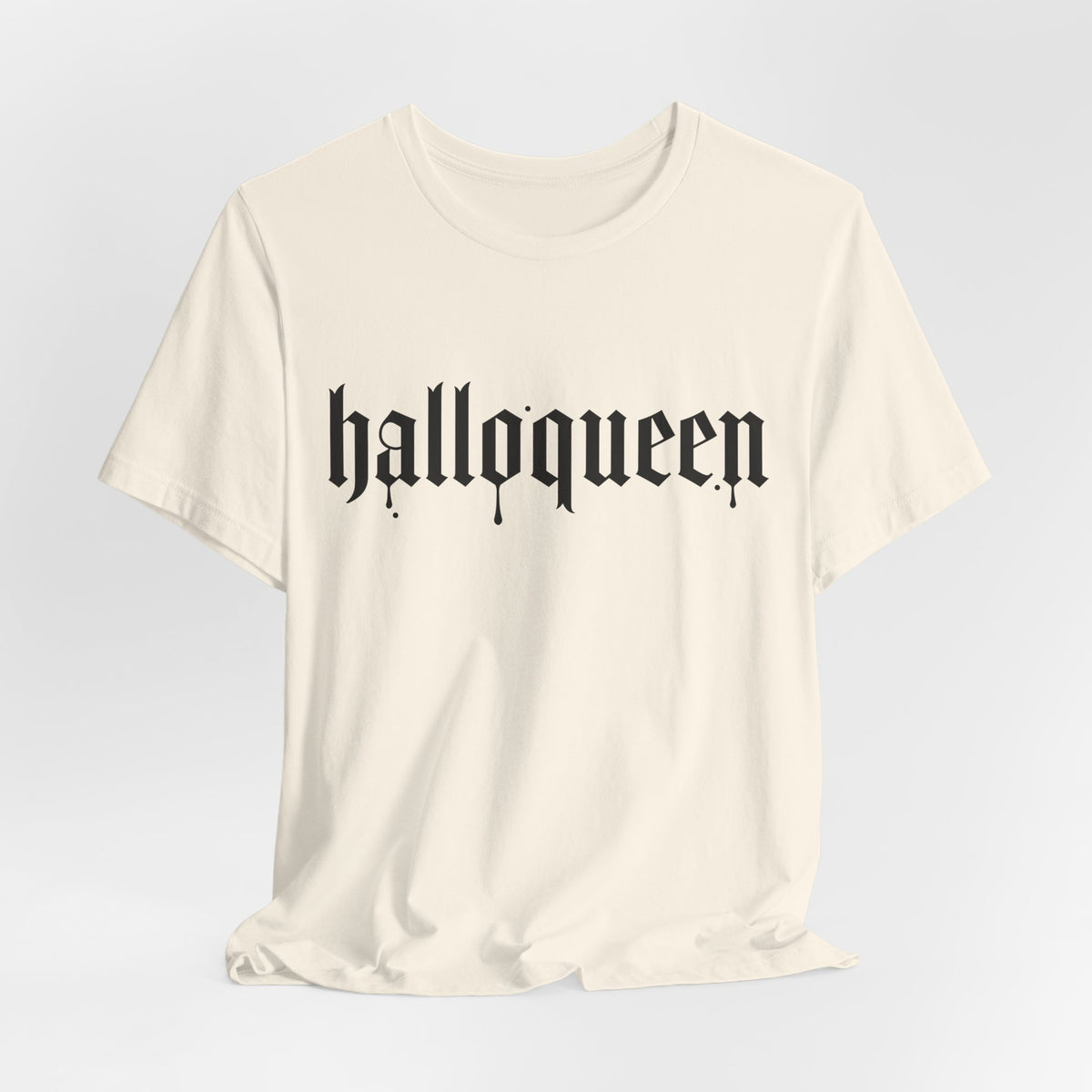 HalloQueen T-Shirt — Gothic Halloween Tee